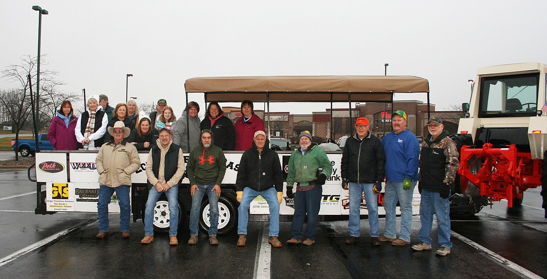 Pictured (L to R) are, front row: Jerry Clase, Thames Goon, Robert Ozenbaugh, Dan Ransbottom, Jim Ellison, Ron Longyear, Rodney Keirn, Tim Kuhn; back row: Jessica Joy, Priscilla Goon, Ed Cotton, Eileen Ransbottom, Chris Morehouse, Jackie Clase, Ralph Dickey, Amy Joy, Laura Kuhn, Melinda Miller and Amy Keirn. Photo Provided.