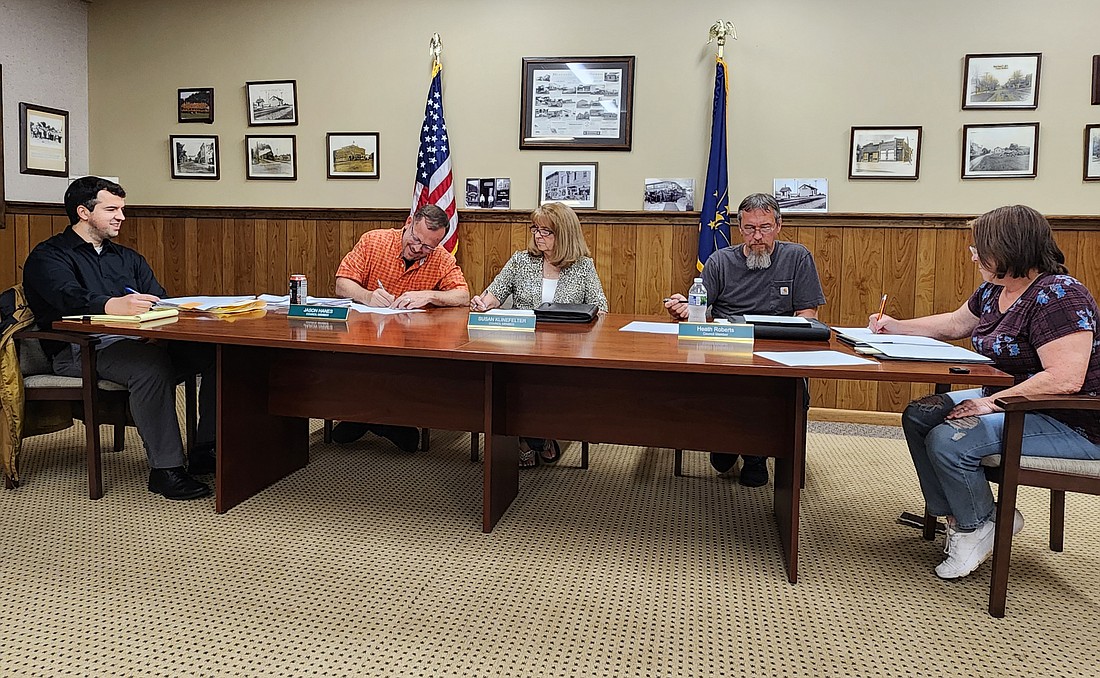 Pictured (L to R) at the Etna Green Town Council meeting Tuesday are town attorney Nick Jacobs, Councilman Jason Hanes, Councilwoman Susan Klinefelter, Council President Heath Roberts and Etna Green Clerk-Treasurer Patti Cook. Photo by Patrick Webb, InkFreeNews