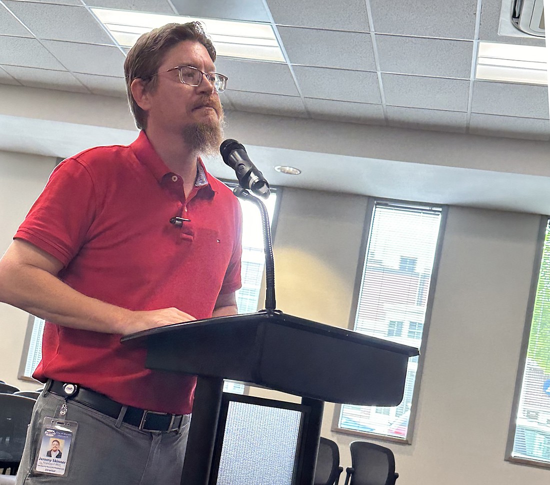 Warsaw Community and Economic Development Director Jeremy Skinner explains one of two resolutions before the Warsaw Plan Commission Thursday. Photo by David Slone, Times-Union