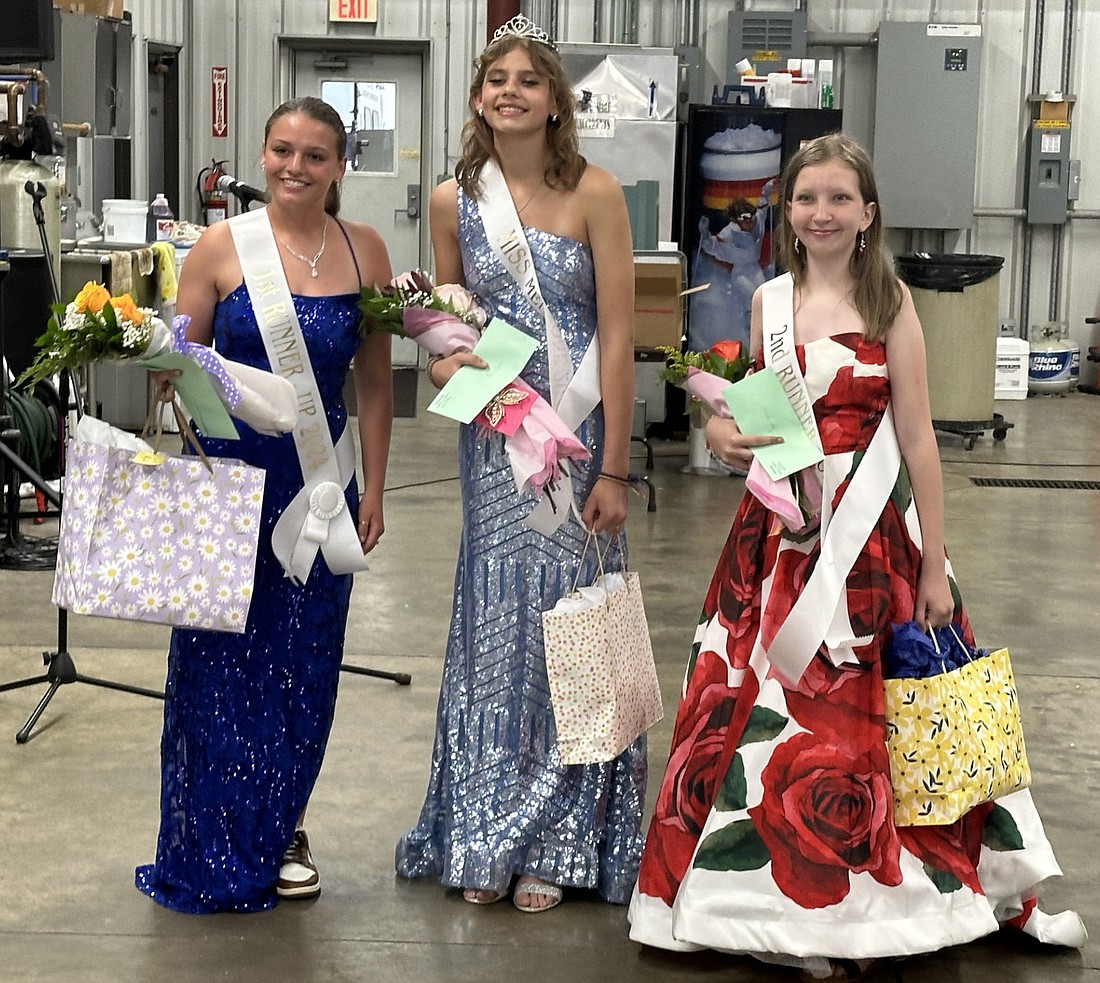 Pictured (L to R) are Miss Mentone 1st runner-up Jetta Hughes; Miss Mentone 2024 Olivia Fuller; and Miss Mentone 2nd runner-up Jayden Yarian. Photo by David Slone, Times-Union