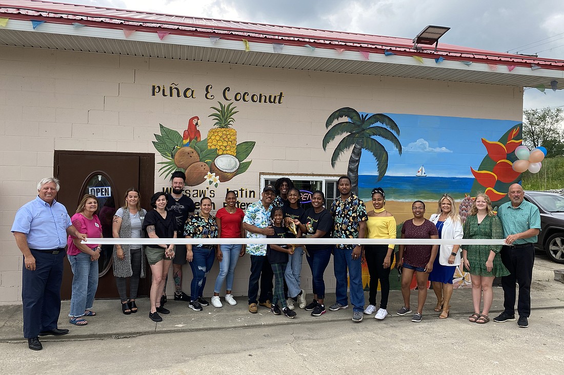 The Kosciusko Chamber of Commerce had a ribbon-cutting for Piña & Coconut on Wednesday. Located at 803 S. Buffalo St., Warsaw, the restaurant serves food from Central America and other parts of Latin America. Photo by Leah Sander, InkFreeNews