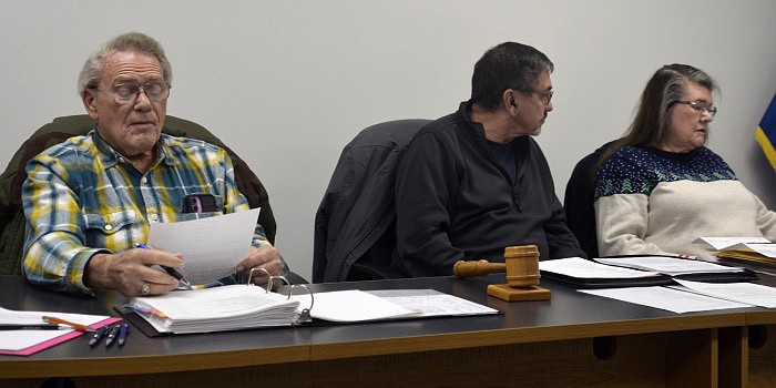 Pictured (L to R) are Tom Moore, Mitch Rader and Christina Archer. Photo by Lasca Randels, InkFreeNews