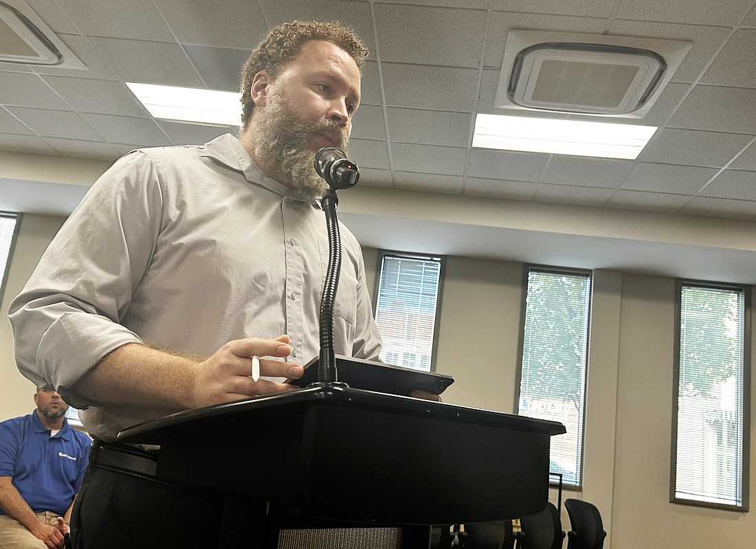 Warsaw City Planner Justin Taylor explains the proposed downtown Warsaw parking changes to the Common Council Monday night. Photo by David Slone, Times-Union