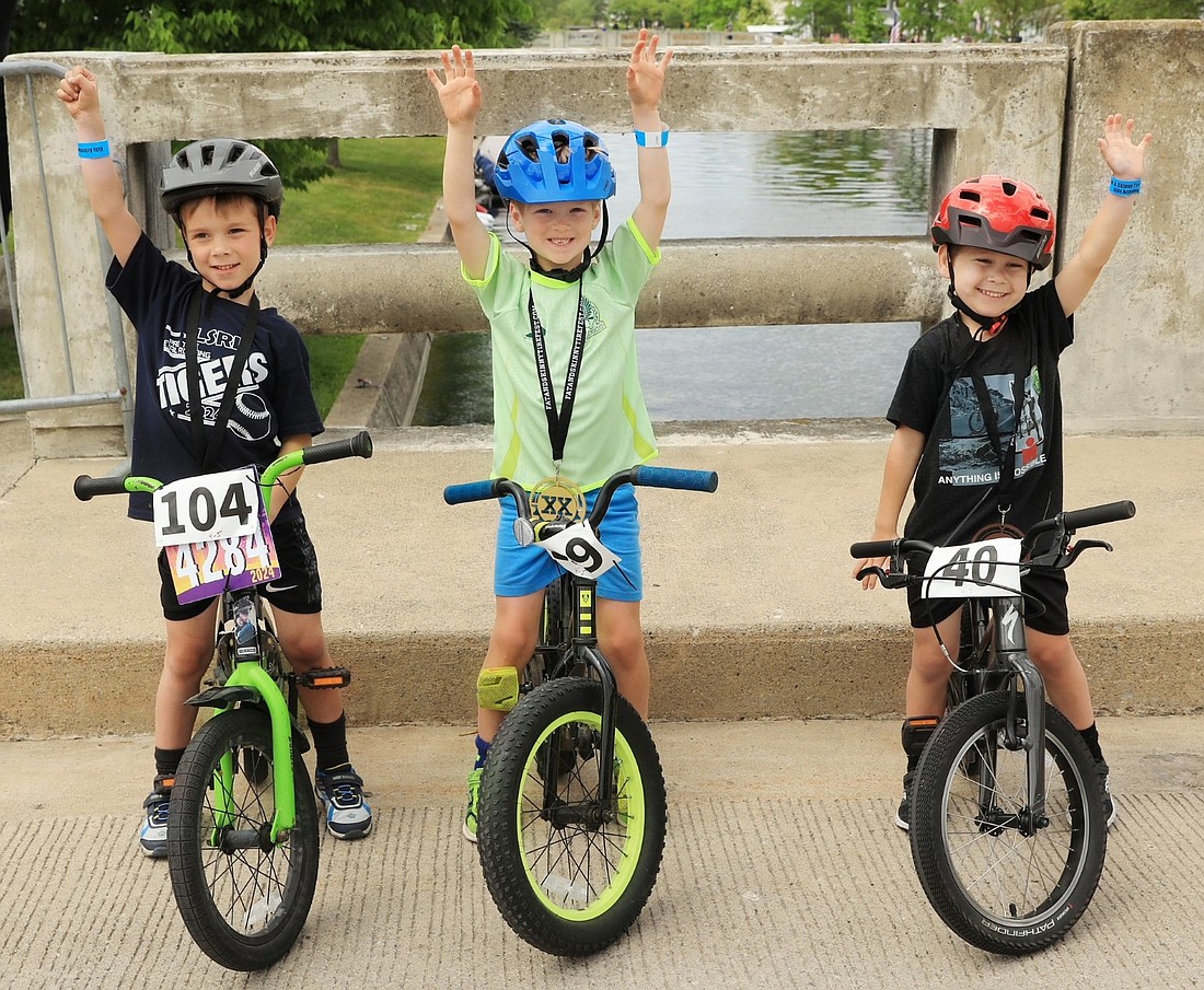Winners for the ages 4-5 category were (L to R) Chase Prince, second place; Charlie Warrender, first place; and Jackson Reinholt, third place. Photo by Charis Sill