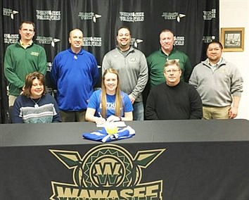 Haines Signs To Play Softball At Bethel