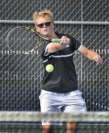 Warsaw Netters Win Sectional Opener