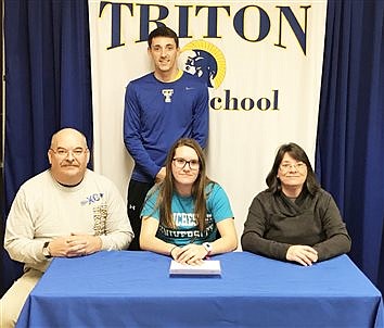 Triton’s McIntire Signs With Manchester University