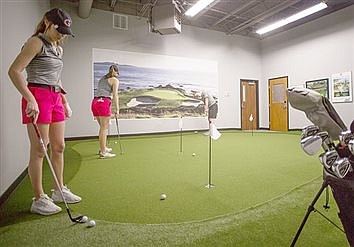 Grace College Unveils Indoor Golf Facility