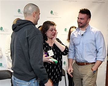 Hodgkin’s Lymphoma Survivor Meets Donor Who Saved Her Life