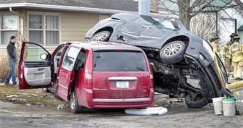Two Suffer Minor Injuries In Monday Crash In Warsaw