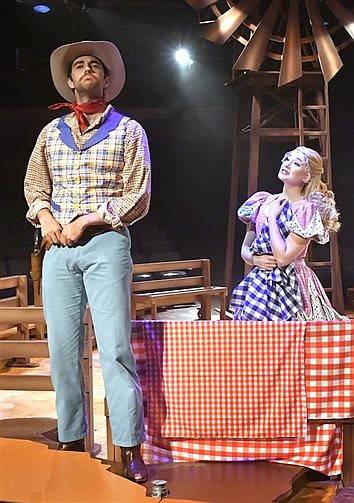 Actors Enjoying Revisiting Roles In ‘Oklahoma!’