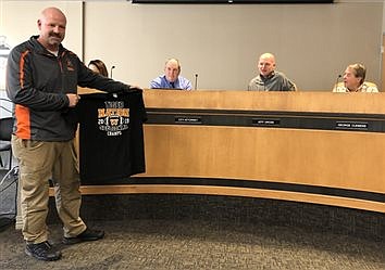 City Officials Get Pumped Over Tiger Football