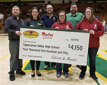 Eckrich® And Martin’s Team Up, Donate $4,150 To Tippecanoe Valley High School