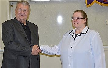 Lisa Parrett Named Clerk-Treasurer For Town Of Sidney