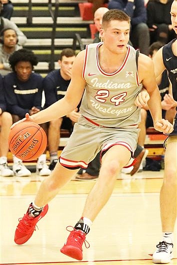 Indiana Wesleyan’s And Former Warsaw Tiger Mangas Repeats As Crossroads League Male Athlete Of Year