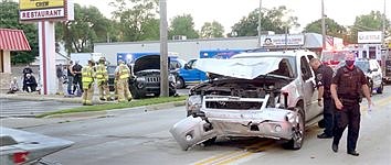 2 Arrested, 3 Hurt In Sunday Night Crash