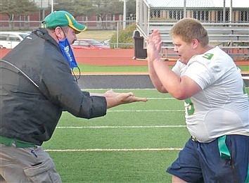 Vikings Win Unified Football Battle Over Warsaw