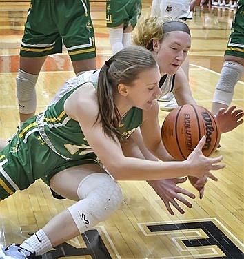 Warsaw Lady Tigers Dominate Tipp Valley 64-27