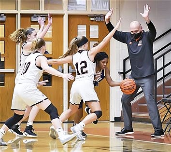 Lady Tigers Destroy Visiting Elkhart 60-28