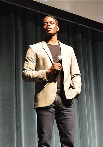 Former Cubs Player Talks Unity To High School Students