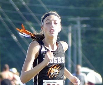 Lady Tiger XC Wins Warsaw Classic; Boys Finish Second