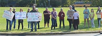 Few Students Walk Out On 1st Day Of Mask Mandate