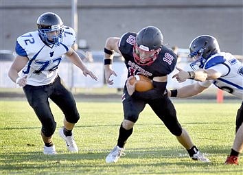 Squires Offense Struggles In 35-12 Loss To Northfield