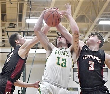 NorthWood Squeaks Past Tippy Valley In Defensive Showdown