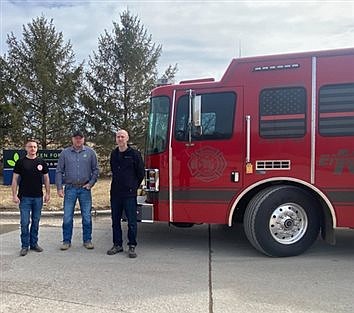 Hoosier Landfill Donates To Sidney-Jackson Township VFD