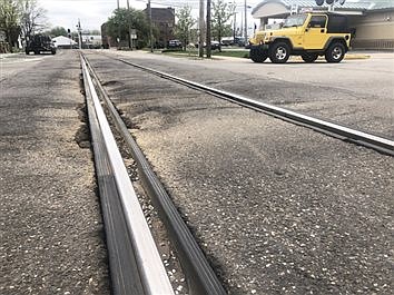City Officials Share Frustrations On Railroad Crossings
