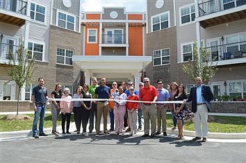 802 Center Hosts Ribbon-Cutting