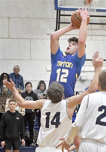 Late Run Puts Triton On Top Against Lakeland Christian