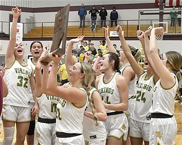 Valley Defeats Marion 67-54 For Program’s Second Regional Title