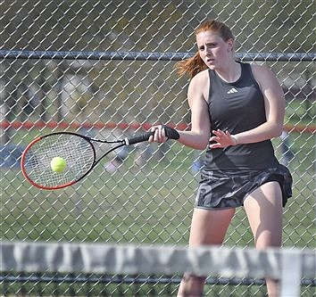 Lady Squires Remain Unbeaten With 4-1 Win Over Wawasee