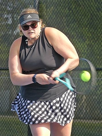 Lady Tiger Tennis Takes Home 22nd Straight Sectional Title