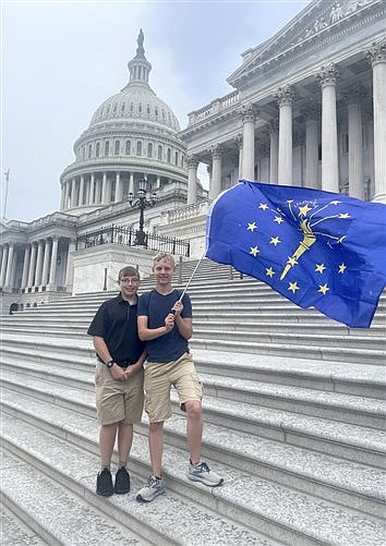 2 Edgewood Students Present At History Day National Contest