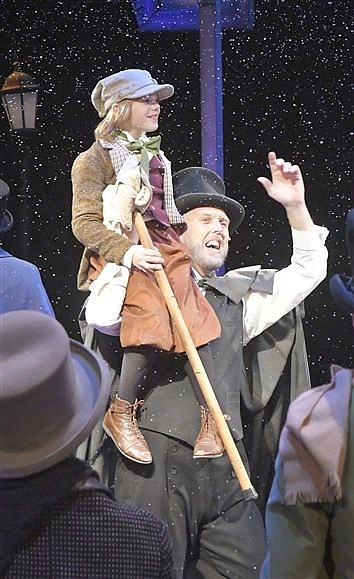 Review: ‘A Christmas Carol’ Reminds Audience To Laugh And Love